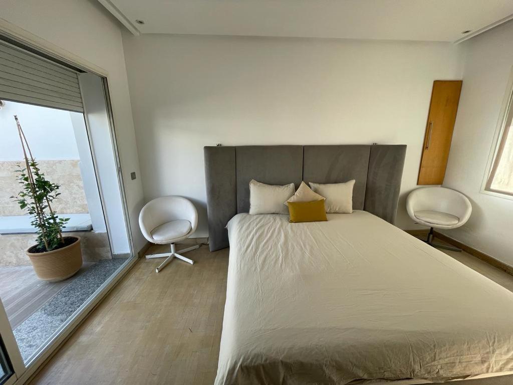 Central, Terrasse, Confortable - Bleue Apartamento Casa Blanca